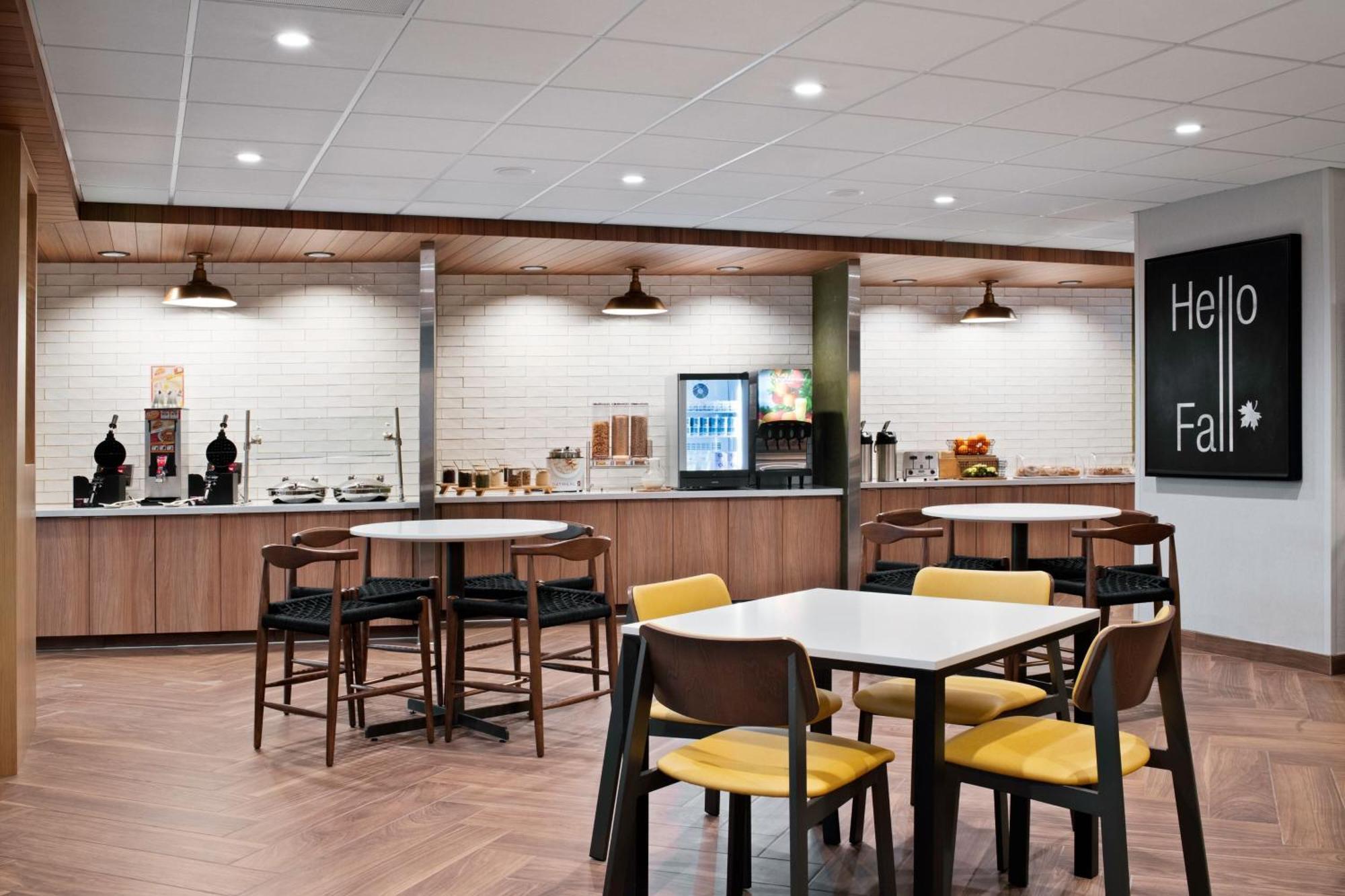 Fairfield By Marriott Inn & Suites Chino Exterior foto